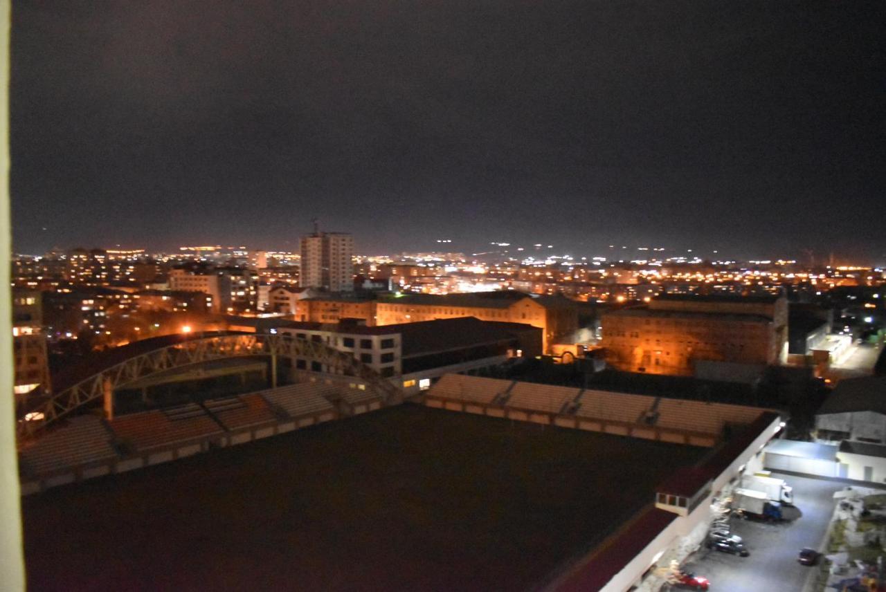 Loft Apartment In يريفان المظهر الخارجي الصورة